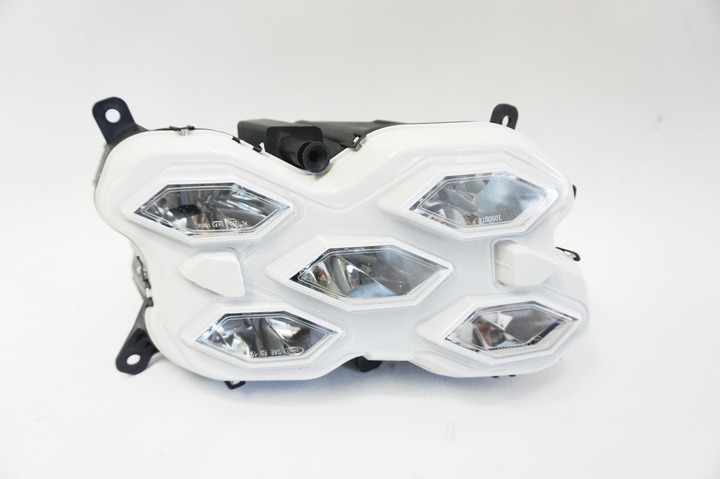 фото №1, Лампа противотуманная led левая vw golf viii 8 gtd 5h0941699b 5h0941699