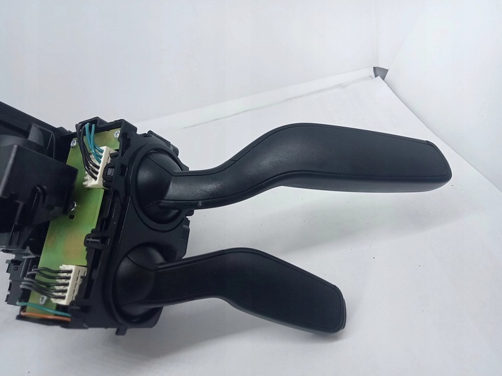 фото №11, Переключатель комбинированный подрулевые рычаги лента audi a3 s3 8v 8v0953521eh, 5q095359e
