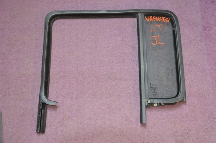 фото №1, Скло малий двері задніх лівих jl jt 18+