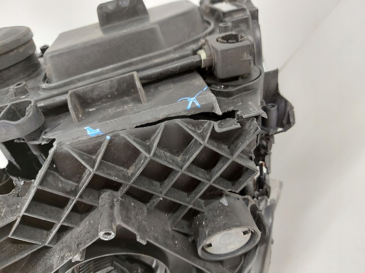 фото №15, Vw passat b8 3g led лампа права передня перед