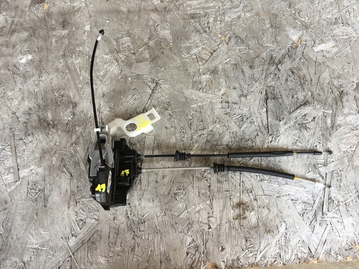 фото №1, Hyundai i30 i 07- хетчбек замок двері праві зад 4pin