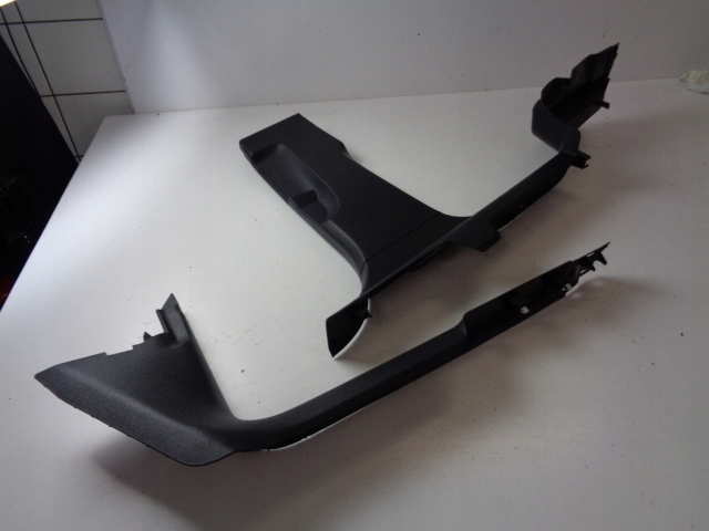 фото №1, Защитные накладки обшивка правая сторона audi q3 ii 83a sportback 2022 год