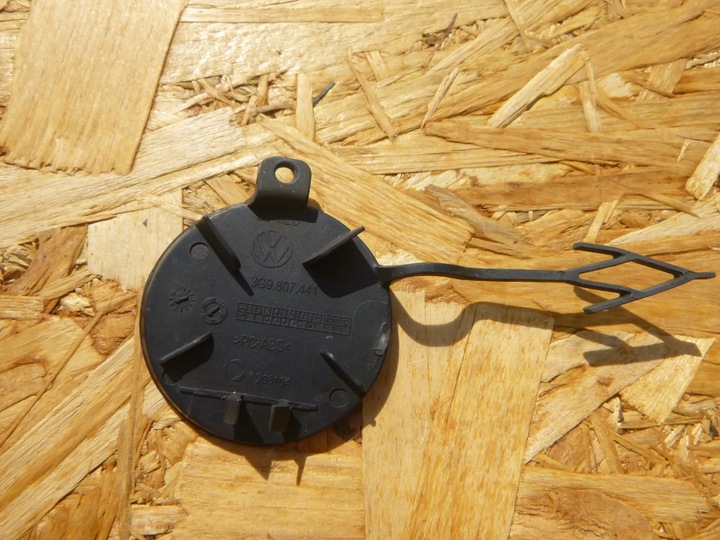 фото №2, Vw passat b8 универсал 14-19 заглушка фаркоп hak бампер зад 3g9807441