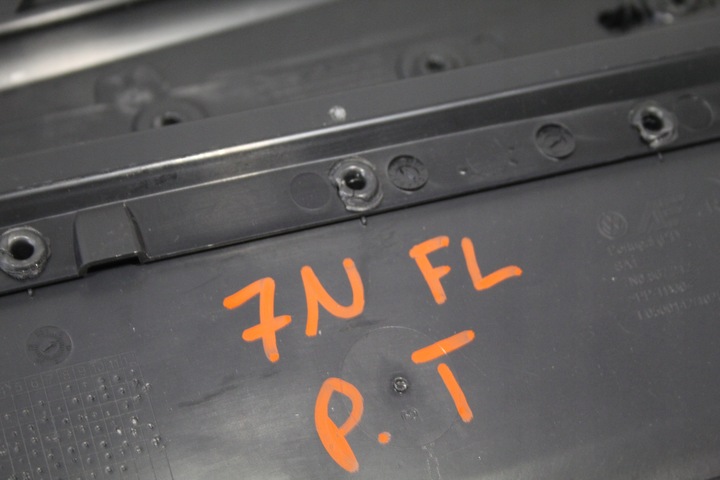 фото №6, Боковина дверь правые зад vw sharan ii 2 7n0 рестайлинг