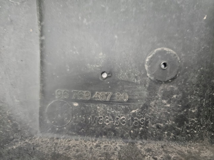 фото №16, Peugeot 301 решётка радиатора перед 9676946780