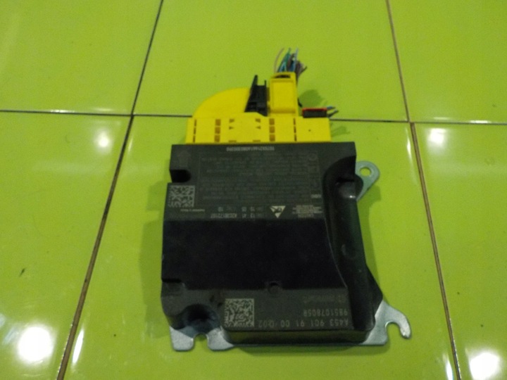 фото №1, Smart forfour ii 1.0 b 16r 5d модуль блок управления подушка безопасности a4539019100 985107805r