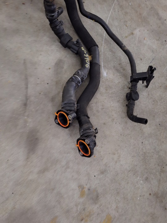 фото №8, Vw e up e-up шланг трубка воды 12e122101a