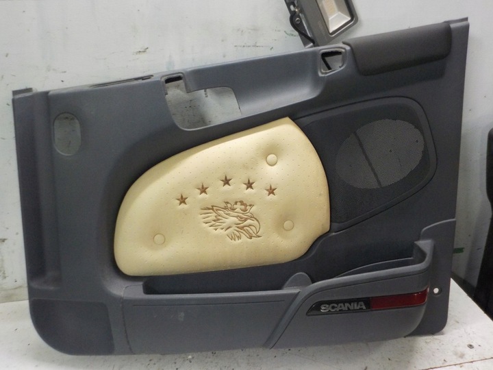 фото №1, Scania r боковина обивка дверь правых