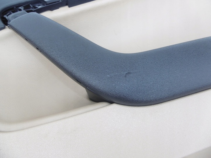 фото №10, Боковина обивка дверь правые перед 5d audi a3 8p