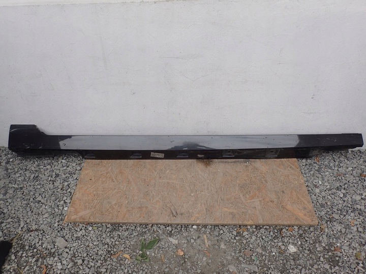 фото №1, Планка пороговая порог правый vw passat b8 3g0853858f