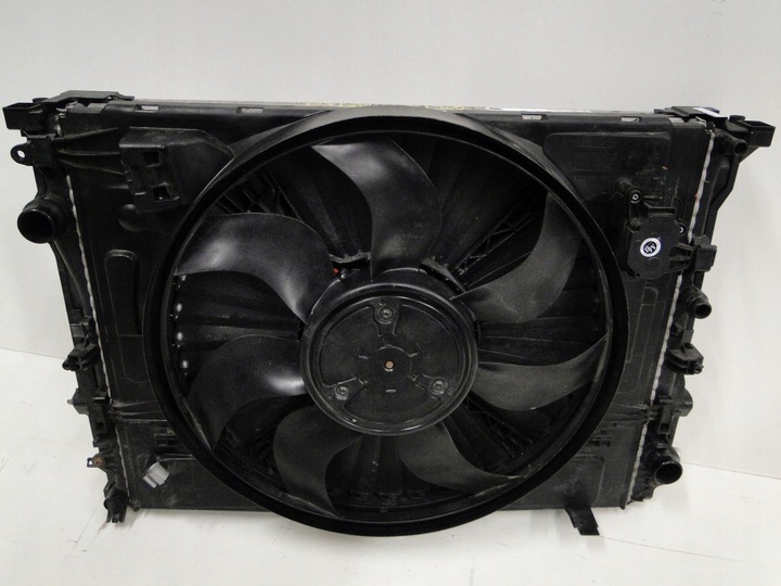 фото №9, Mercedes радиаторов nt воды кондиционера вентилятор glc 253 x253 c253 рестайлинг