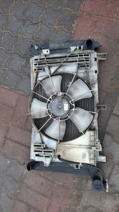 фото №4, Радіатор основний  вентилятор toyota avensis t25 1.8b