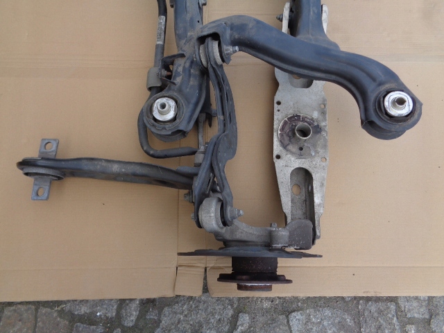 фото №6, Підрамник зад задні w176 поворотна опора підп’ятник важіль 4matic a250 4x4 балка w246 cla