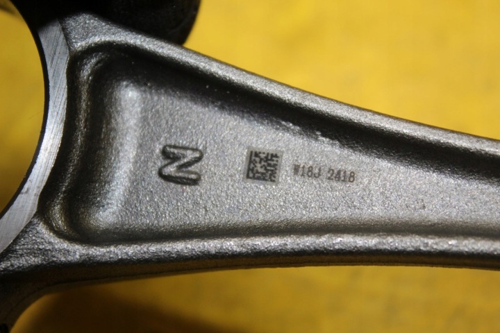 фото №6, Поршень шатун mazda 3 cx5 cx3 2.0 b pe01 083146
