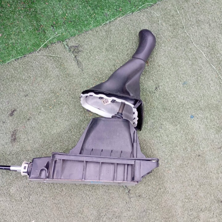 фото №10, Renault captur i clio iv 0.9 tce кулиса коробки тросы кпп / коробка передач 349014605r