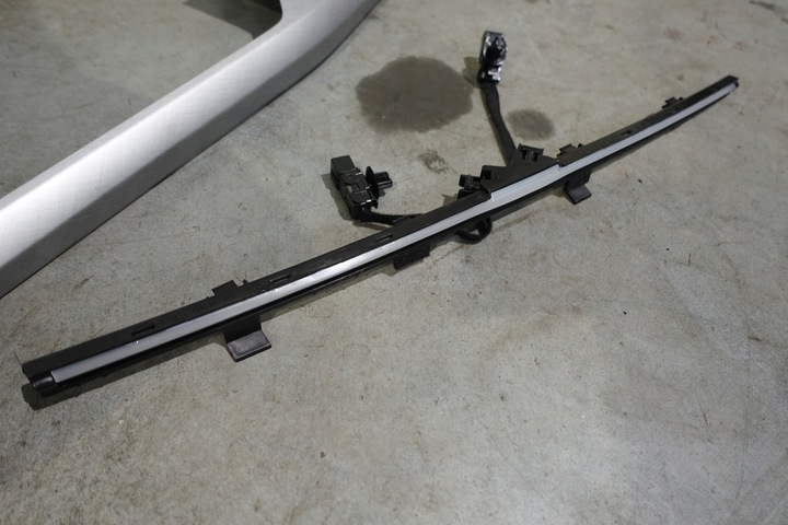 фото №7, Vw golf viii оббивка боковина двері лівий праві ambiente підлокітник dekor