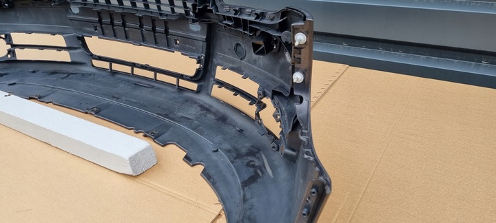 фото №9, Audi a4 b7 04- бампер перед оригинал a366