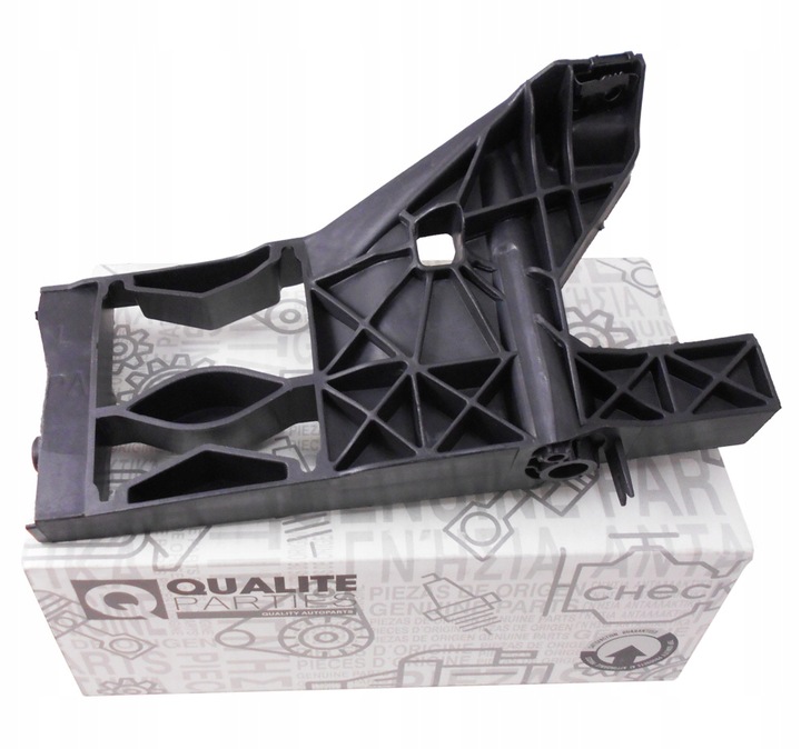 фото №1, Крепление ползун фара левый audi a6 c7 14-18