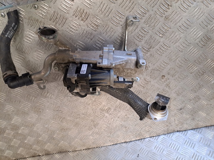 фото №10, Ford focus mk3 1.6 tdci клапан egr 702209040