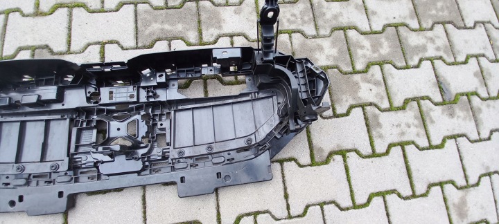 фото №8, Bmw 5 i5 g05 жалюзі забірник  кермо повітря 5a1d079
