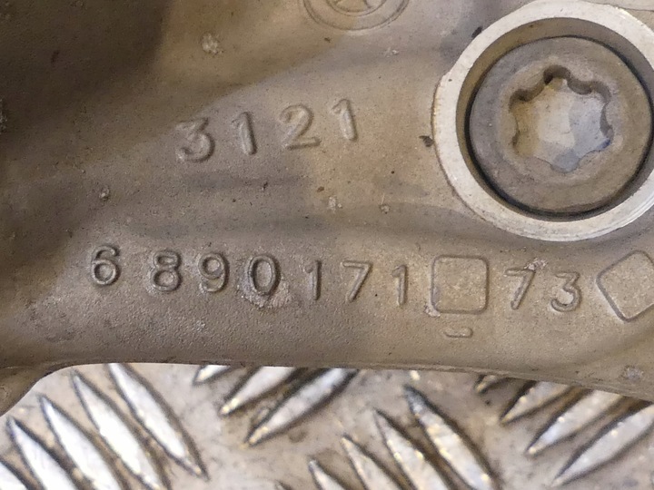 фото №6, Bmw 2 u06 поворотна опора ступиця перед ліва lub права