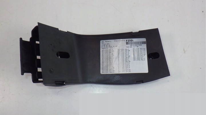 фото №1, Захист кришка провід 4f0971821b audi a6 rs6 c6