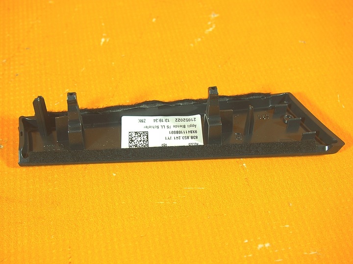 фото №11, Audi q3 83a sb 18km захисні накладки консолі комплект 83b853241 / 83b853242