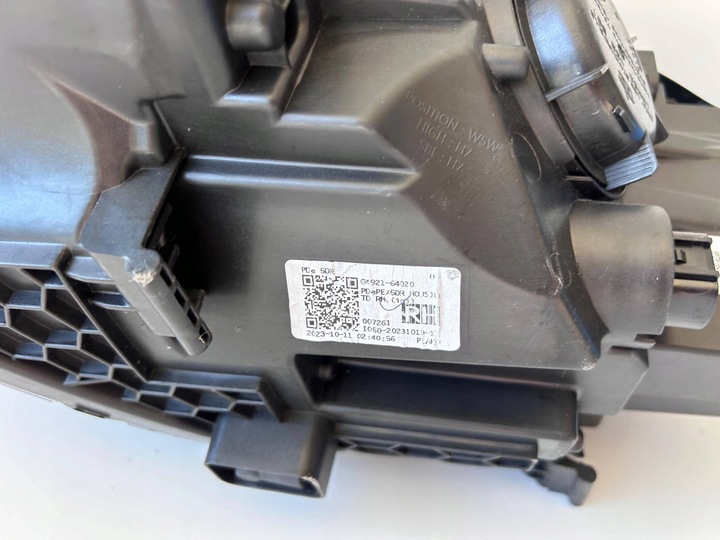 фото №8, Hyundai i30 iii рестайлинг лампа правая перед 92102-g4510 оригинал