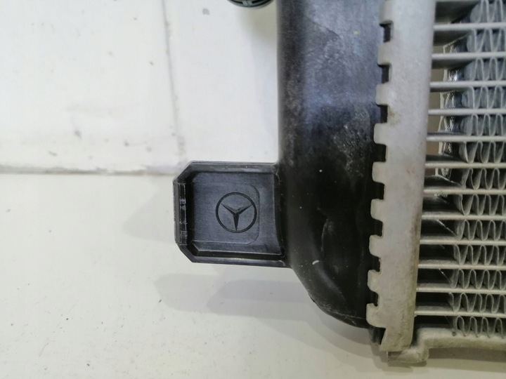 фото №5, Радіаторів води mercedes w206 hal 9090