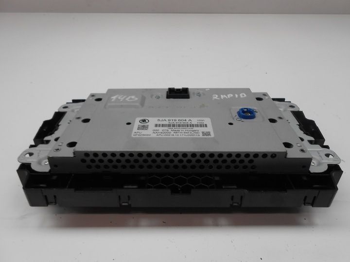 фото №7, Skoda rapid дисплей экран радио навигации lcd консоли 5ja919604a