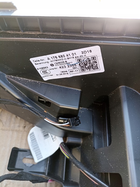 фото №8, Туннель средний подлокотник mercedes w117 cla w176 w156 amg