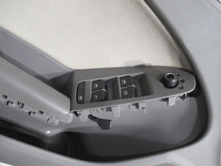 фото №5, Audi a4 b8 8k обивка боковина дверь набор комплект