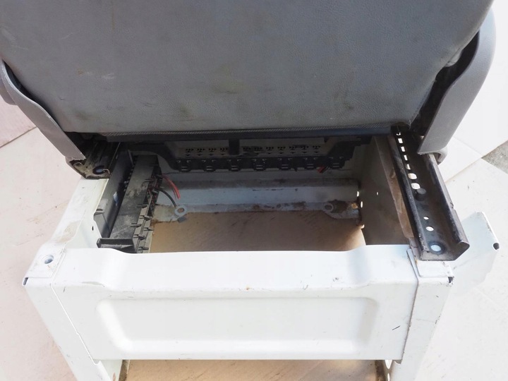 фото №13, Vw crafter сиденье водителя основание европа