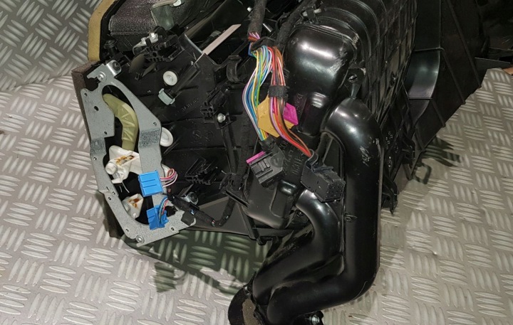 фото №5, Porsche cayenne 7l отопитель корпус испаритель жгут 7l0820005bn евро 03r