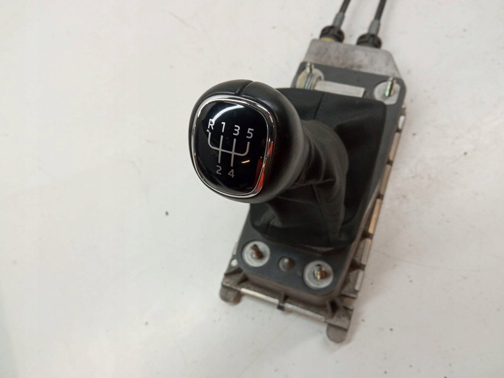 фото №7, Домкрат коробки коробки передач механическая коробка передач выборщик 1.0 tsi тросы skoda fabia iii