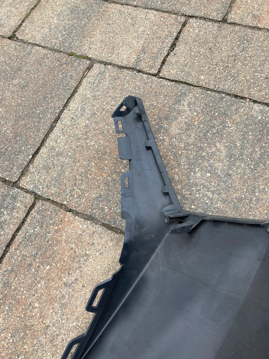 фото №11, Audi q3 83a бампер перед левый bok оригинальный.