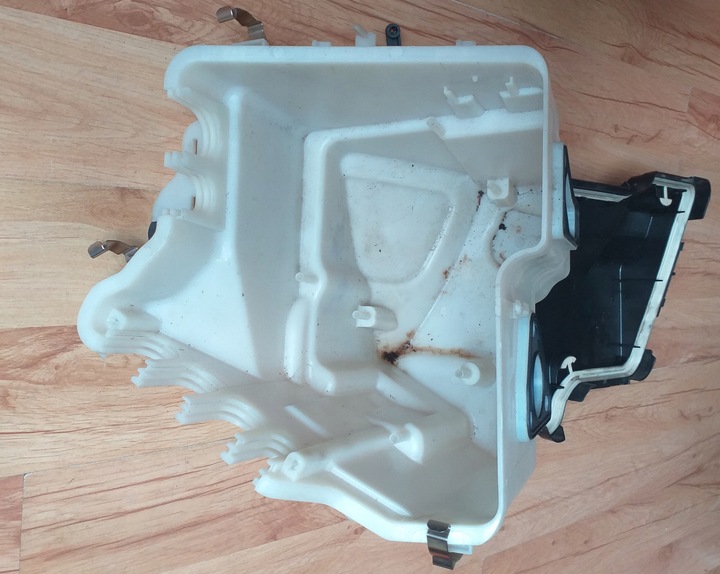 фото №16, Bmw x5 f15 захист коробка запобіжників 7553969 7553970 7555102 7555103