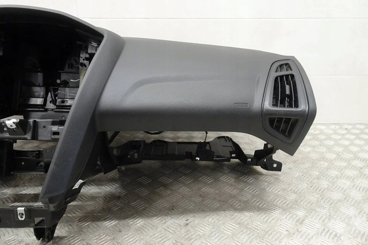 фото №6, Ford focus mk3 st sedan usa панель роздавальна капот 18-