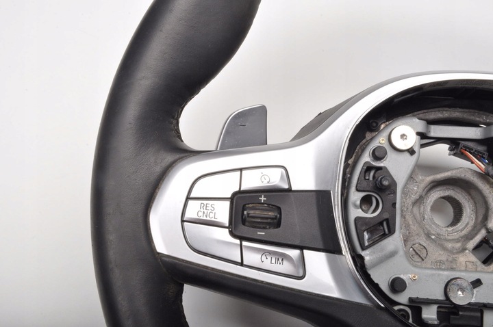 фото №9, Bmw g12 g11 g30 g31 кермо шкіряний багатофункціональна пелюстки м-пакет