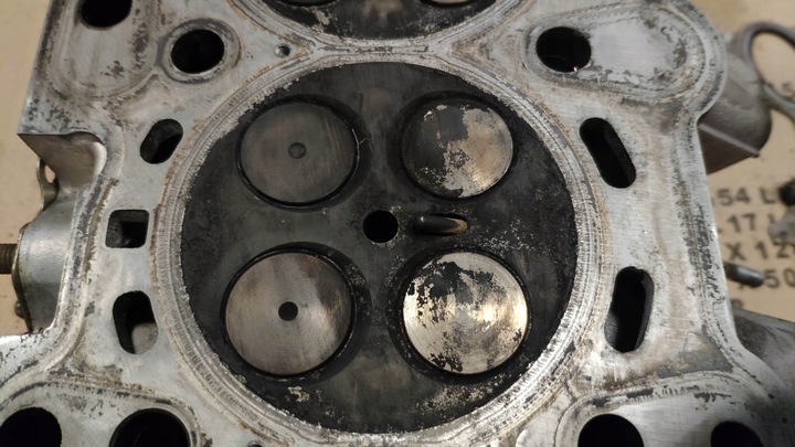 фото №11, Bmw e60 e61 e90 525d 325d головка циліндрів m57 m57n
