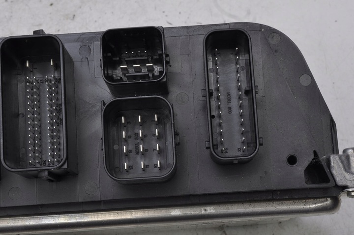 фото №6, Mini f56 1.5 компьютер двигателя 8674258