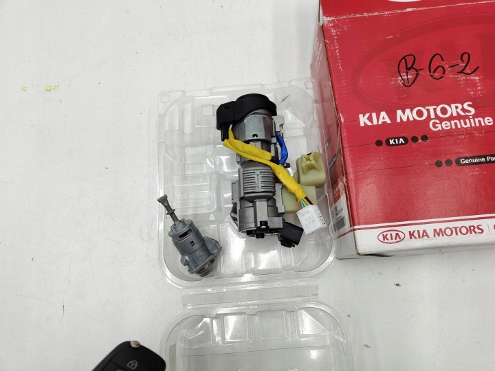 фото №5, Kia optima iii комплект стартовый ключ новый оригинал 819052t260
