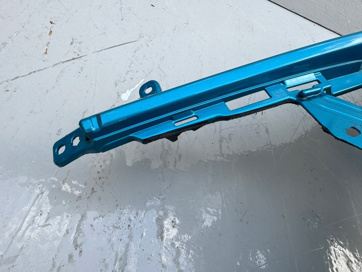 фото №11, Toyota prius prime 16r- кутник бампера лівий перед переднє 52113-47090