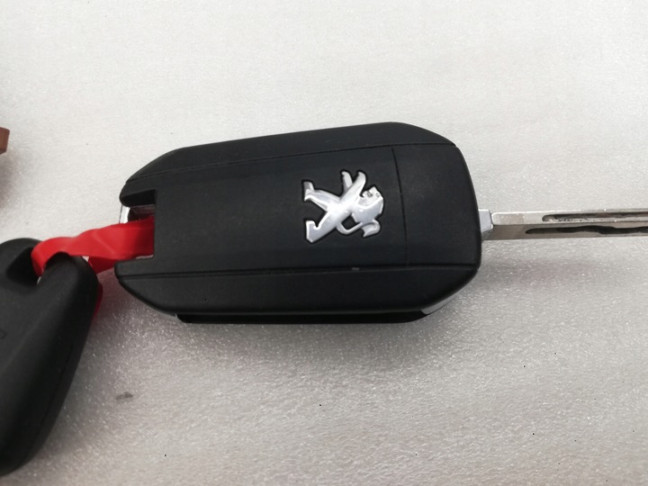 фото №8, Peugeot 308 t9 замок запалювання 2x ключ