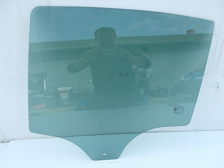 фото №1, Стекло дверь opel corsa e левая задняя 16r опускная