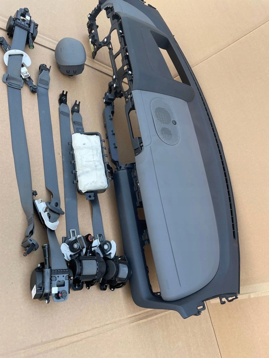 фото №6, Hyundai ioniq 5 панель консоль подушка безпеки bez ременів !