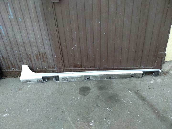 фото №6, Порог накладка правая audi a6 c7 4g0 s-line