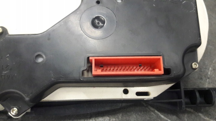 фото №9, P8200176654b спидометр nissan kubistar 1,5 dci