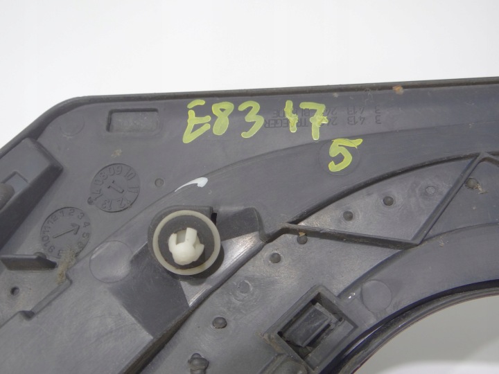 фото №8, Молдинг крышки багажника bmw x3 e83 oem номер 7052452 чёрный sapphire 475