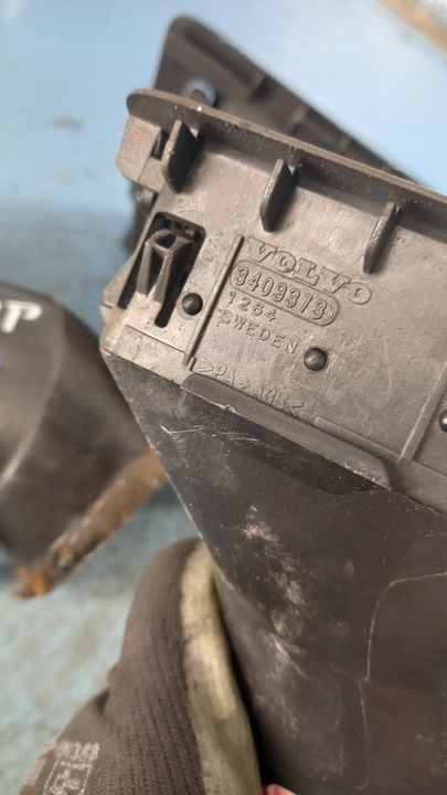 фото №8, Решётки воздуховод volvo s60 02r sedan 2.4d5 00-04r